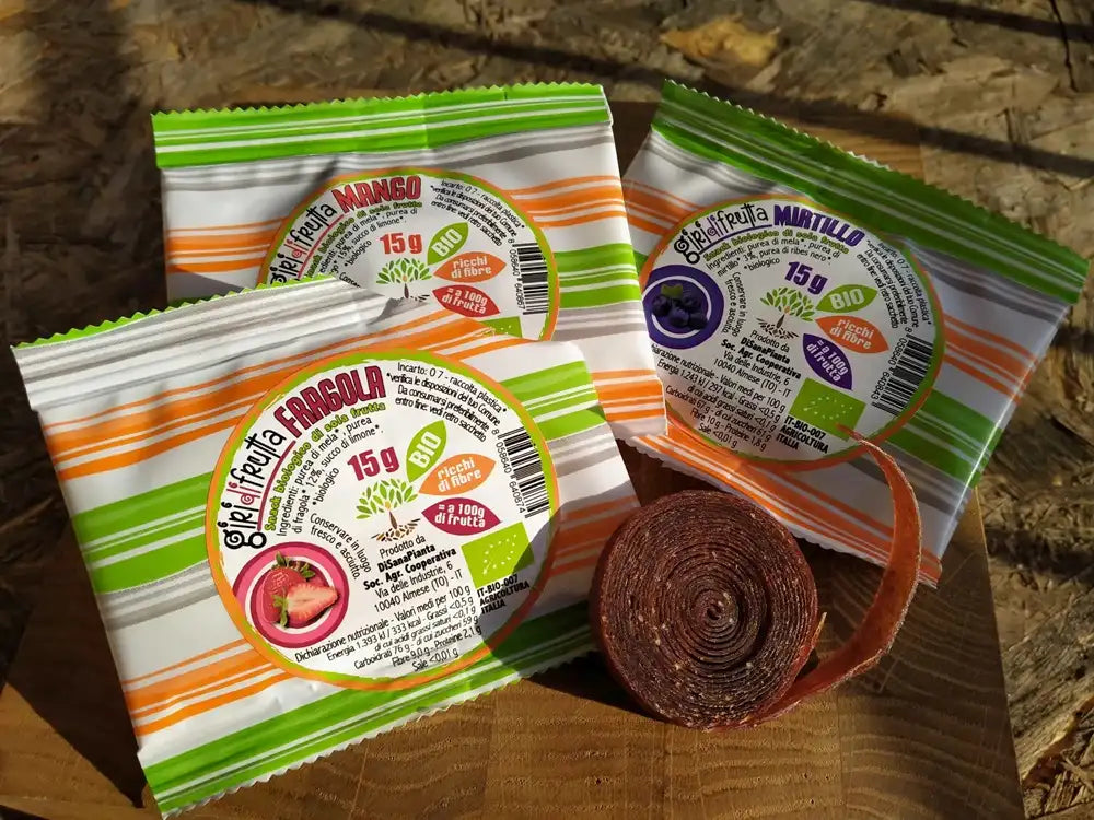 snack di pura frutta biologica sotto forma di girella da srotolare