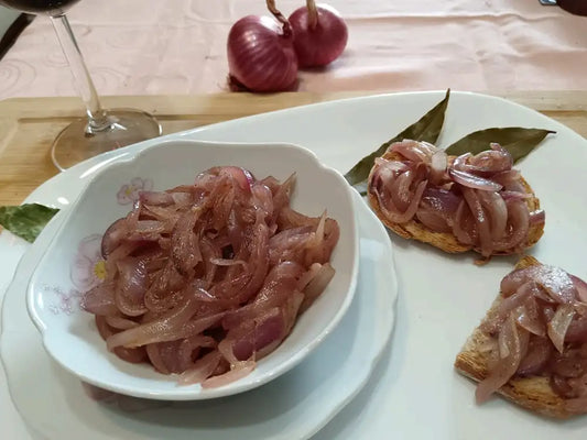 cipolle in agrodolce proposte in ciotolina come contorno o come farcitura per bruschette