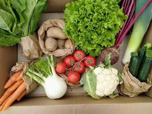 Cassetta di ortaggi freschi bio misti per un peso di 4-5kg