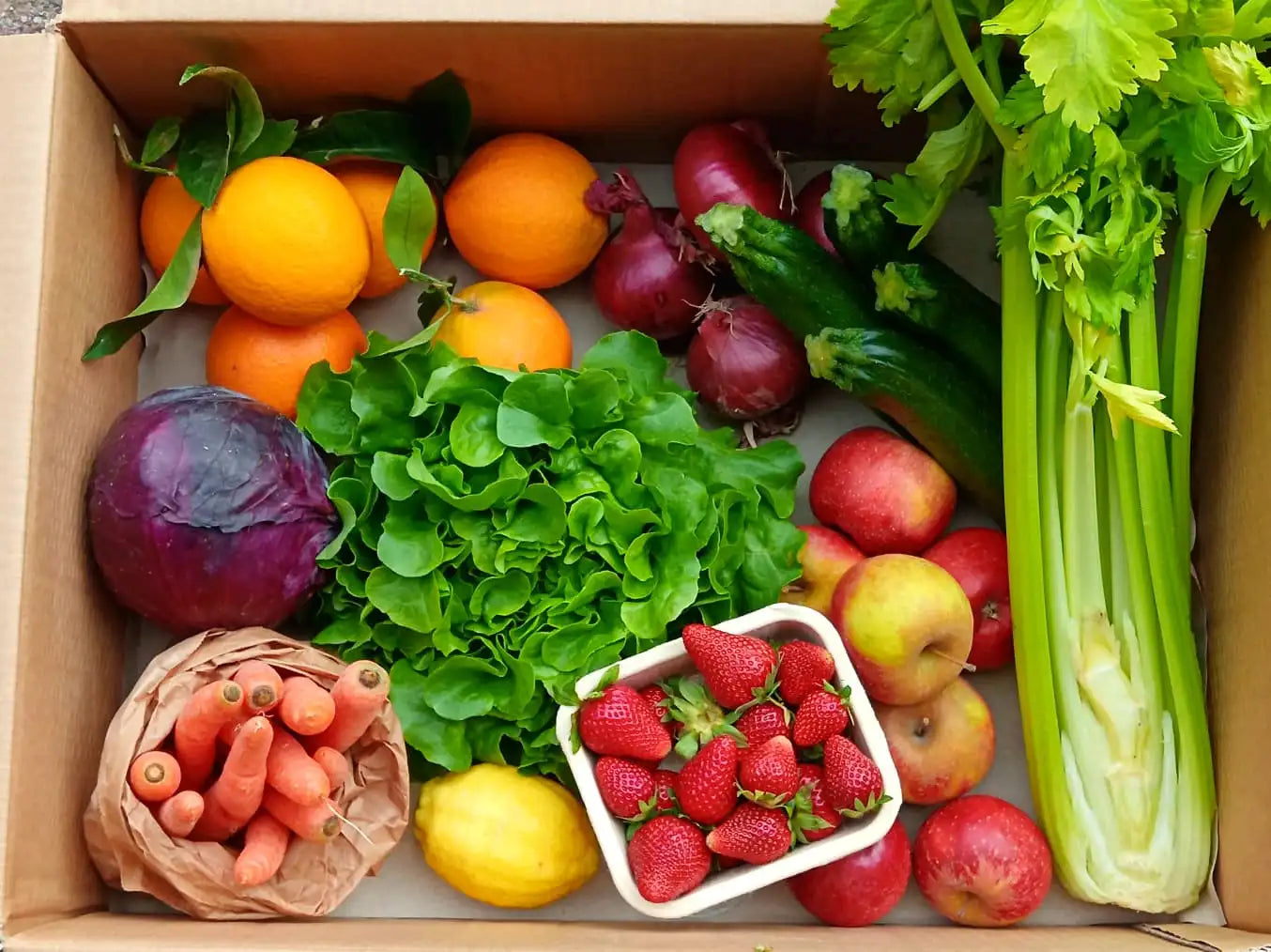 cassetta mista di frutta e verdura fresca biologica da 5-6kg