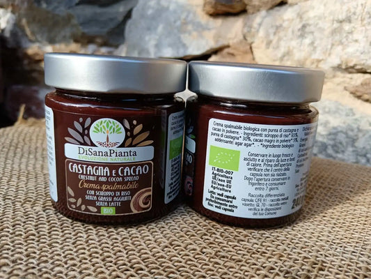 vasetto di crema spalmabile biologica alla castagna e cacao